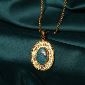 Oval Shaped Turquoise Stone Necklace