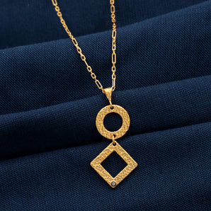 Rhombus and Circle Motif Necklace