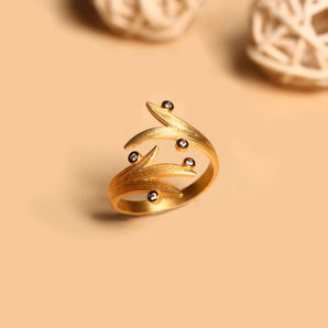 Laurel Tree Themed Ring