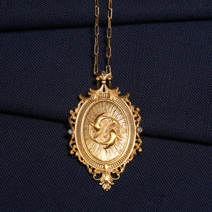 Fish Motif Necklace