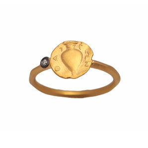 Coin Themed Vase Motif Ring