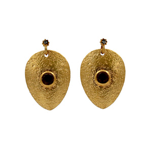 Flat Gold Themed Earring