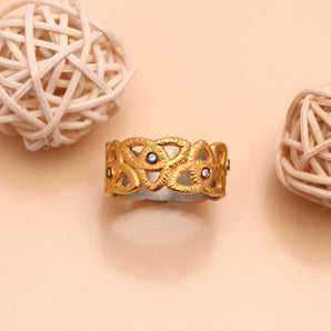 The Shape of The Eye Themed Ring