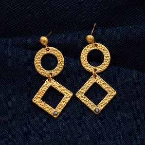 Rhombus and Circle Motifs Earring