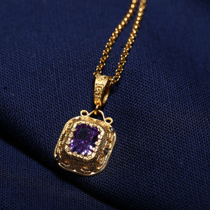 Labyrinth Themed Stone Necklace