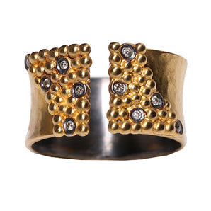 Pearl Motif Ring