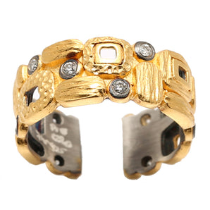 Egyptian Pyramids Themed Diamond Ring