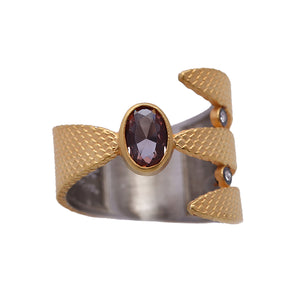 Snake Pattern Stone Ring