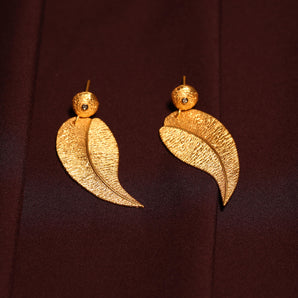 Bay Leaves Motif Earring