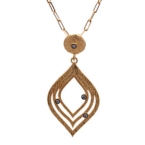 Leaf Pattern Necklace