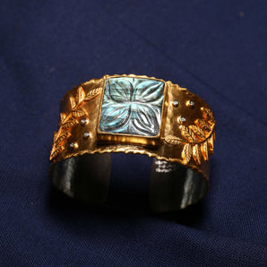 Northern Lights Themed Labrodorite Stone Bracelet